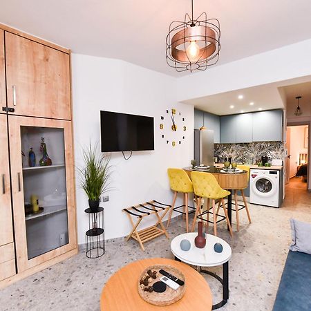Apartmán Comfy Dots Larissa Exteriér fotografie